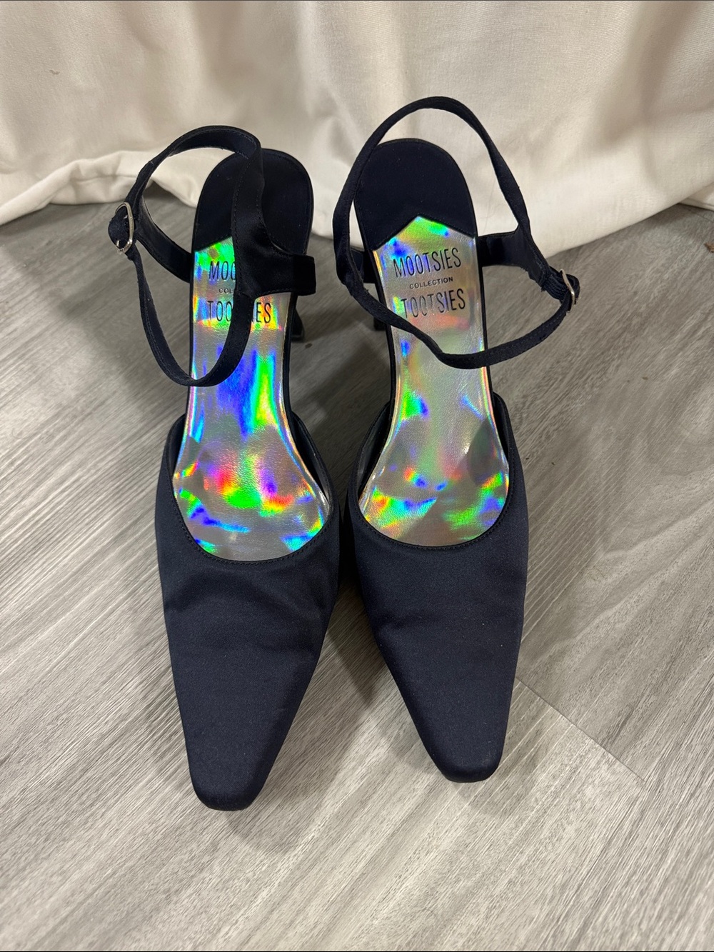 Tootsies Black Pointed-Toe Slingback Heels
